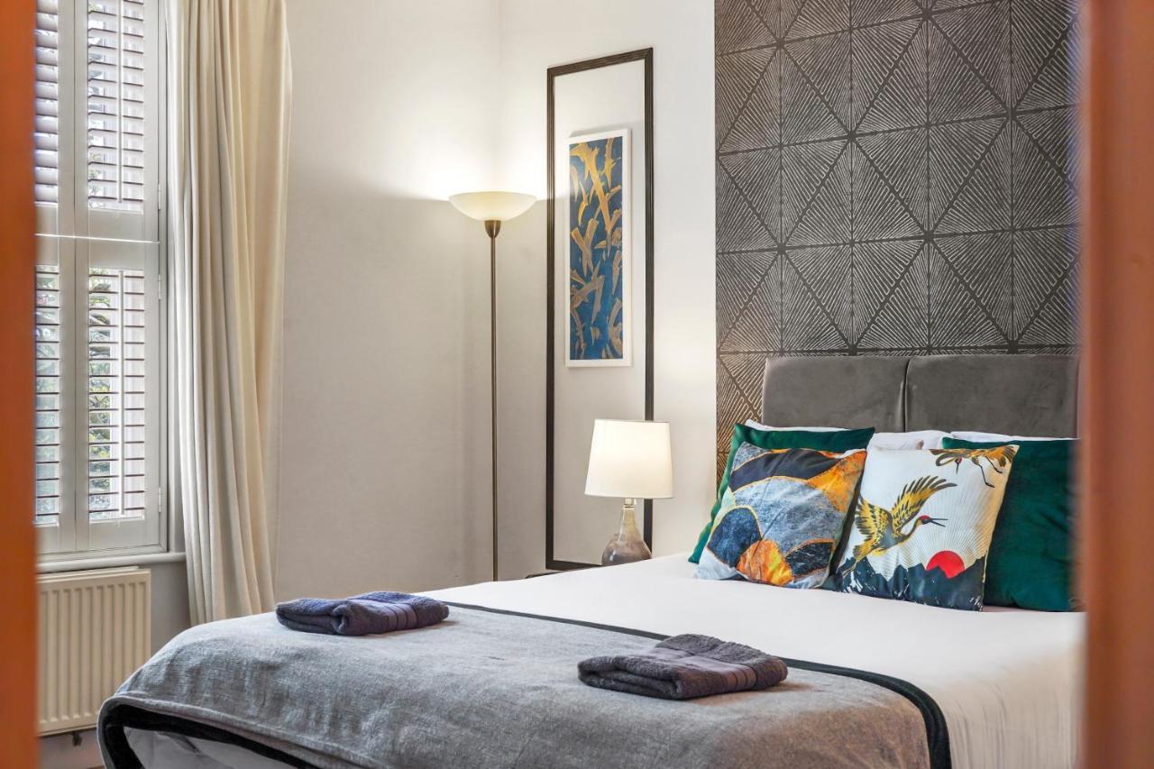 哈罗盖特Pristine Stylish Townhouse On The Stray! - Sleeps 9别墅 外观 照片