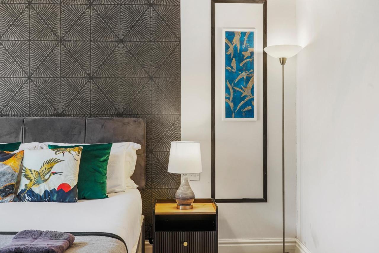 哈罗盖特Pristine Stylish Townhouse On The Stray! - Sleeps 9别墅 外观 照片